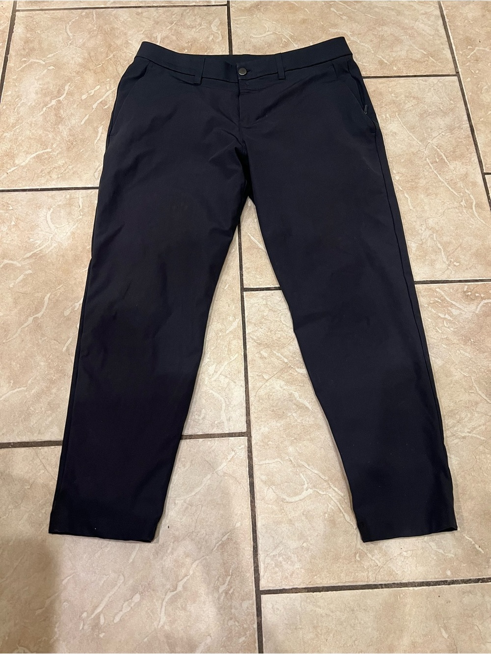 Men's Lululemon Pants - Picture 3 of 9